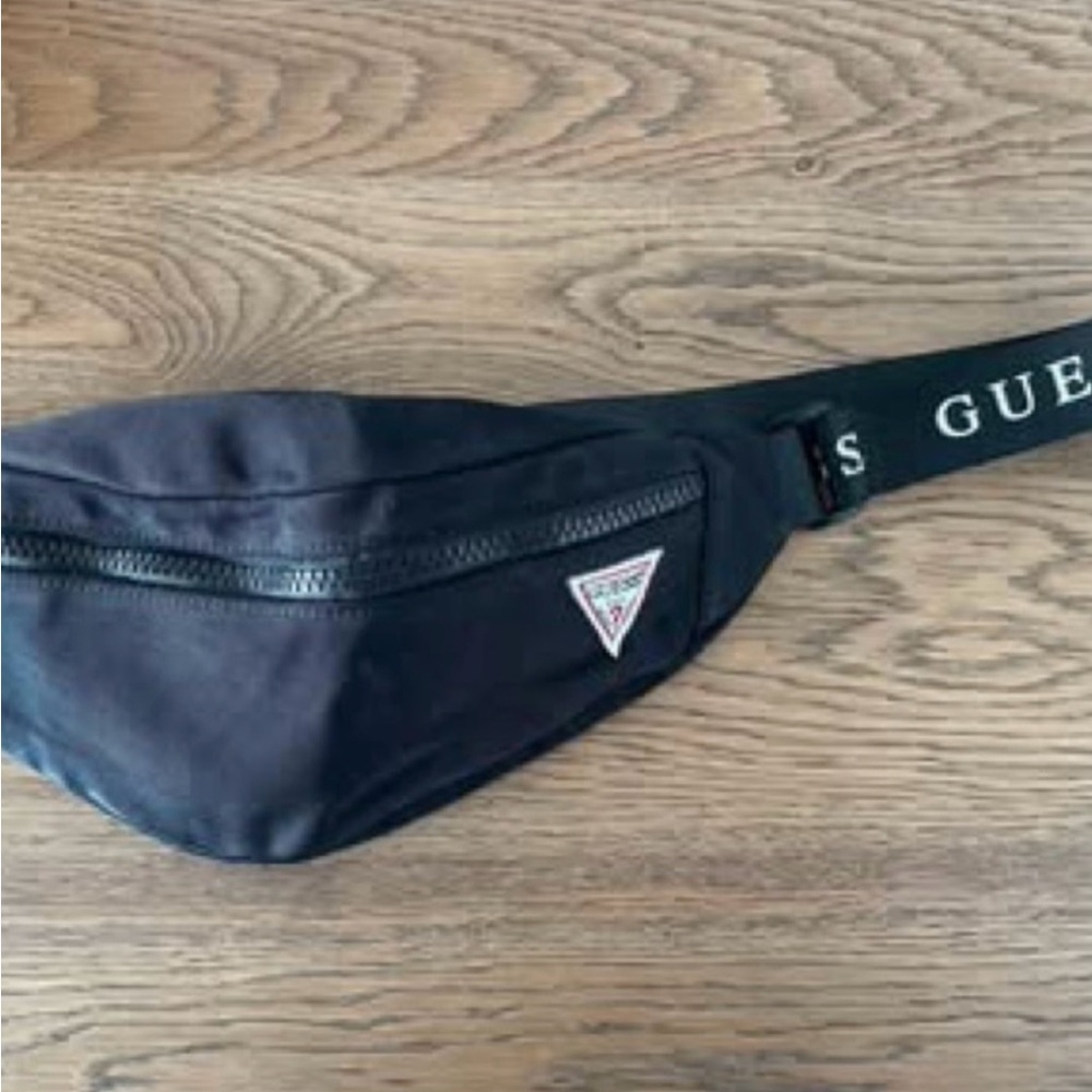GUESS Black Waist Bag